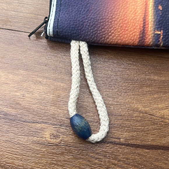 New istanbul Galata Tower Small Flat Amenity Bag - Picture 4 of 8